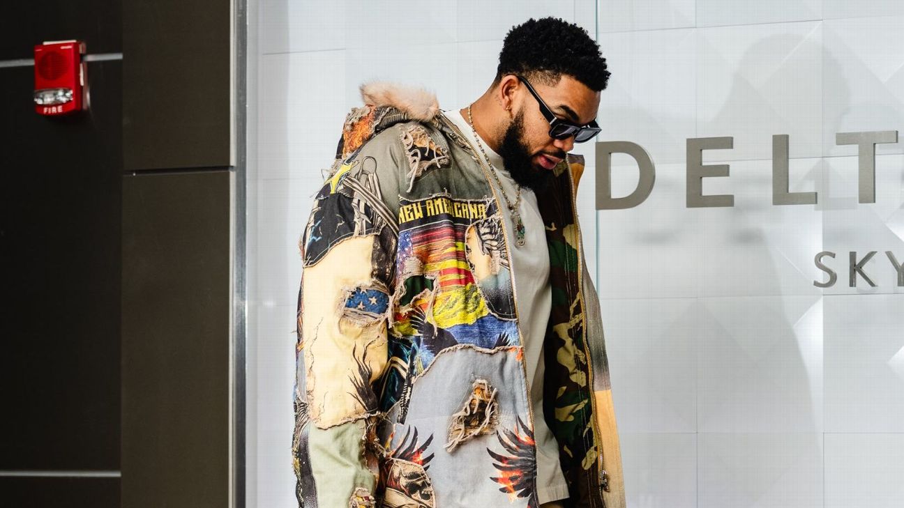 Karl-Anthony Towns' jacket was the centerpiece of his Christmas Day ensemble.