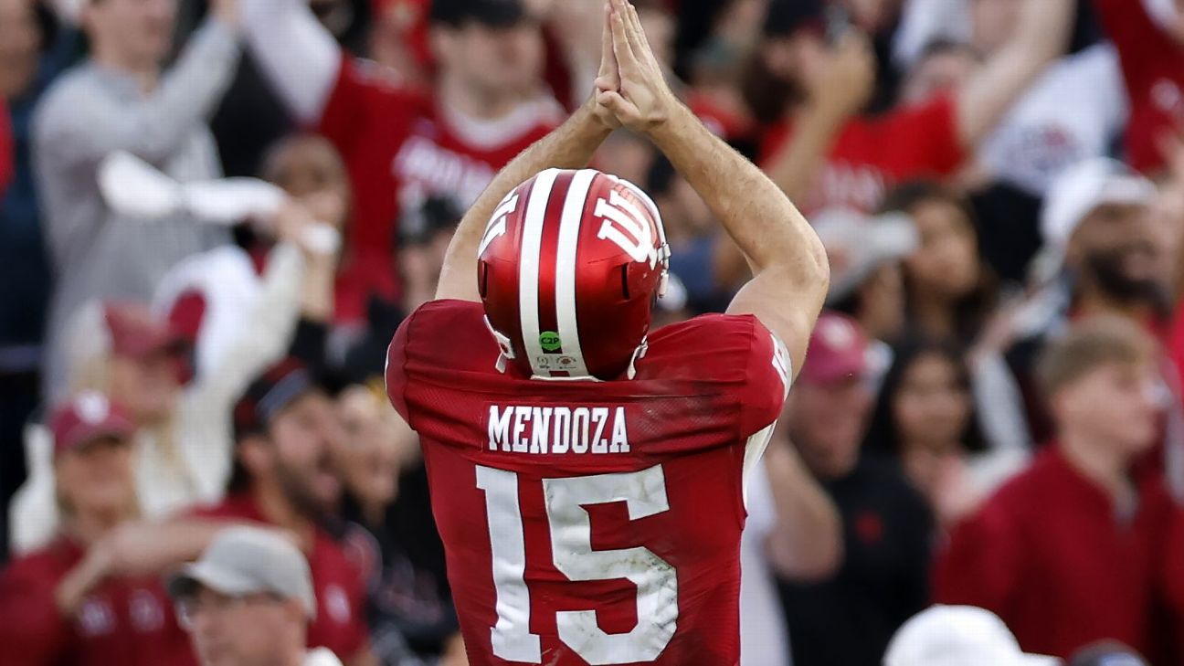 <a href="https://www.espn.com/college-football/story/_/id/47476286/indiana-strolls-cfp-semifinals-cruises-alabama" target="_blank">IU tops Tide in ‘dream come true’; Ducks up next</a>