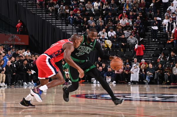Brown dazzles with 50 points in Celtics' blowout of Clippers