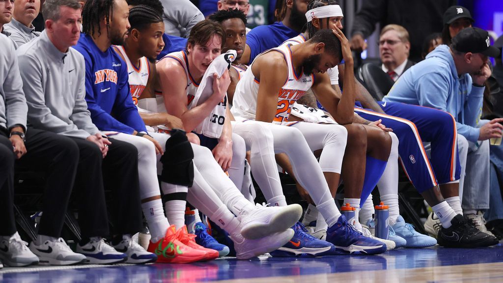 <a href="https://www.espn.com/nba/story/_/id/47522540/reeling-knicks-gotta-respond-drubbing-pistons" target="_blank">Knicks ‘gotta respond’ after Pistons drubbing</a>