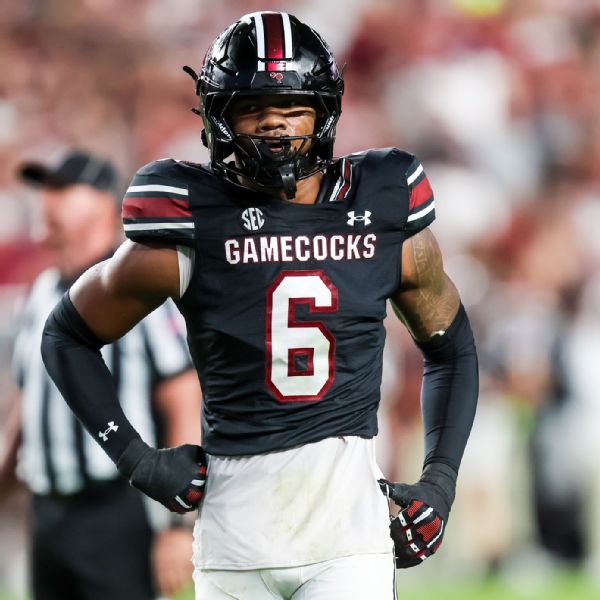 Article image accompanying South Carolina, SEC jointly suspend Dylan Stewart for 1 game on WagerUp Sports News. Article image accompanying South Carolina, SEC jointly suspend Dylan Stewart for 1 game on WagerUp Sports News.