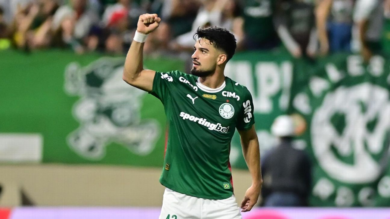 Palmeiras recusa oferta de R$ 116 milhões por Flaco López da Rússia; veja detalhes