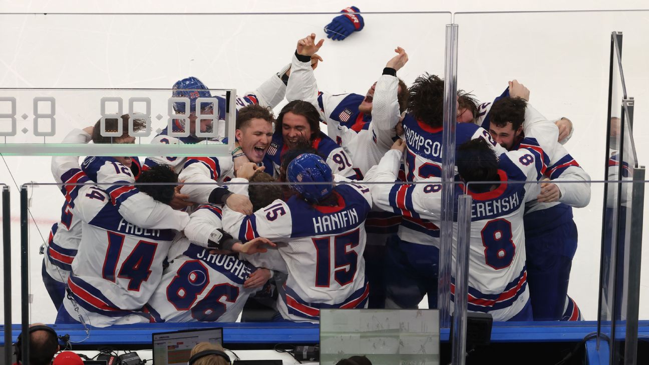 'LEGENDS': Tom Brady, Devin Booker lead reaction to USA men's hockey gold