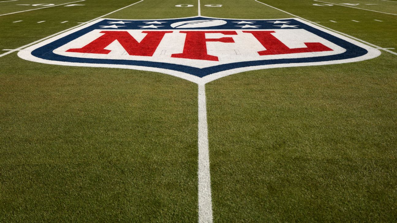 espn.com - David Purdum - NFL renews DraftKings, FanDuel deals, adds Fanatics
