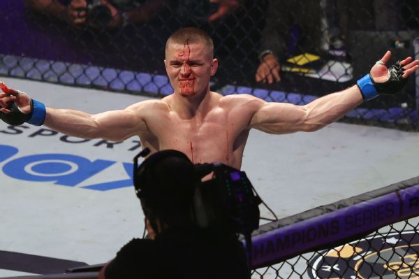 Paul Hughes pulls out of PFL's Belfast main event with knee injury