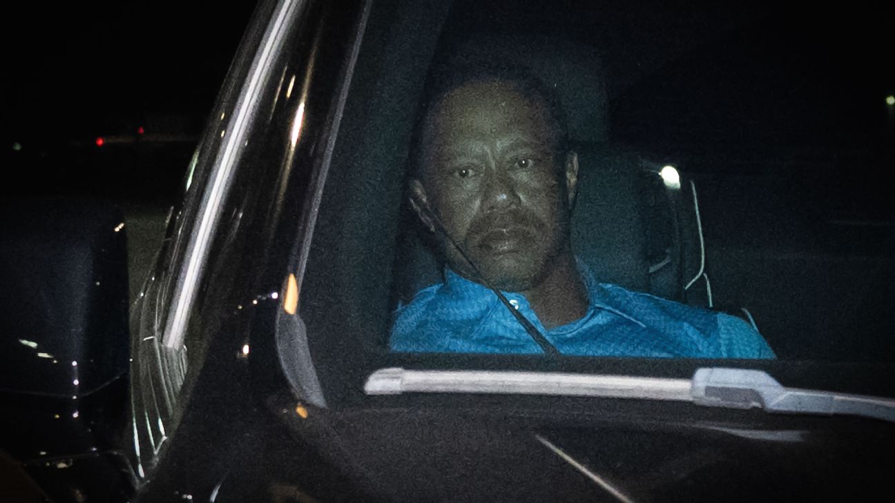 espn.com - Sam Borden - Prosecutors can review Tiger Woods' medical records in DUI case