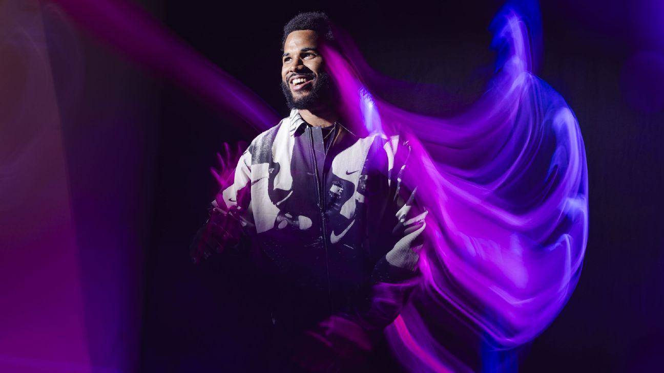 Akheem Mesidor's long, long road to the NFL