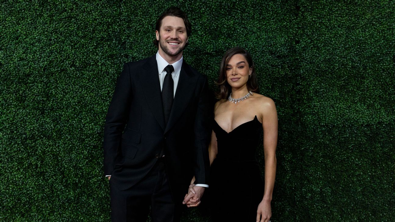 ALLEN & STEINFELD BABY BOOM: NFL Star Welcomes First Child