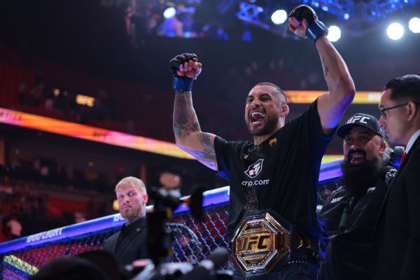 Carlos Ulberg says he lost title belt celebrating UFC 327 win