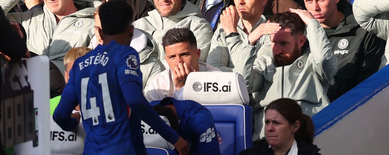 Chelsea faces crisis after Man City thumping