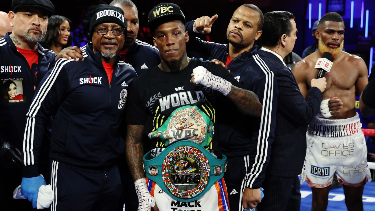 Foster to defend WBC title vs. Ford on May 30