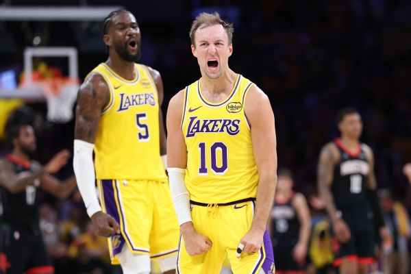 Sources: Suns, Luke Kennard agree on two-year, $13M deal