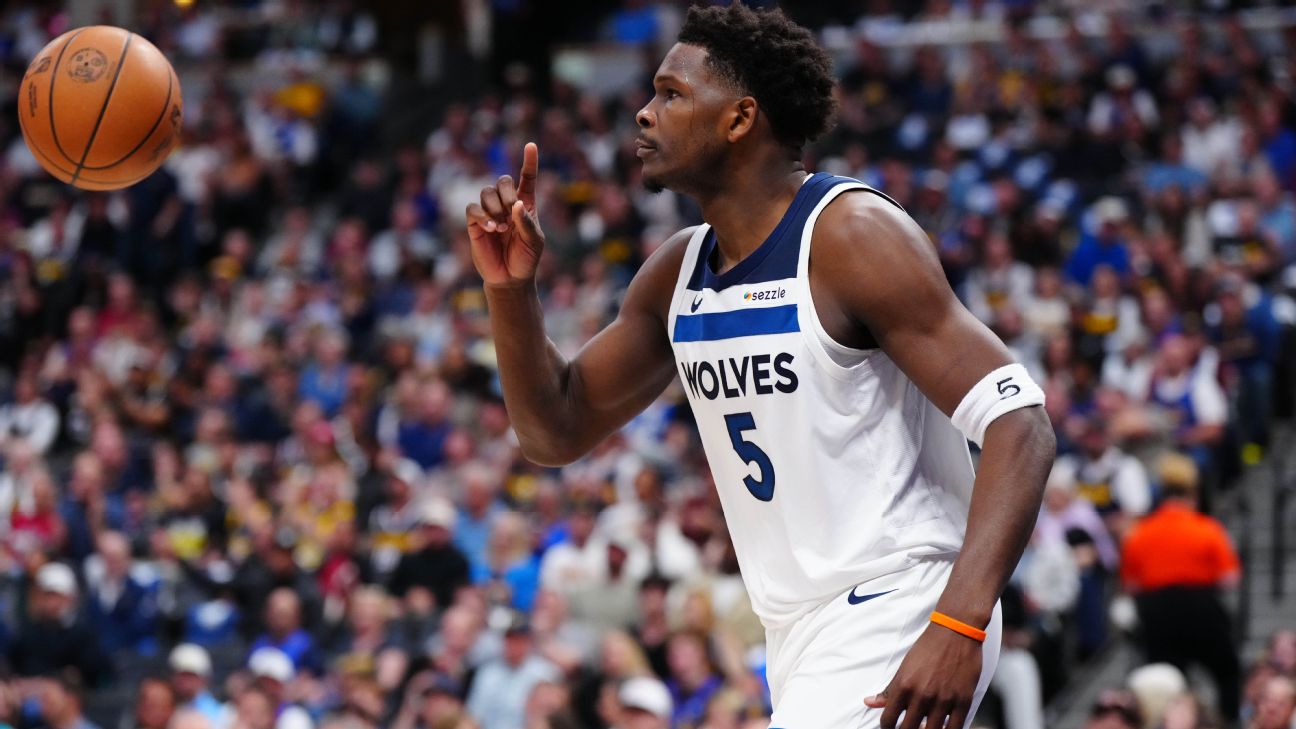 Sources: Wolves' Edwards could return mid-series