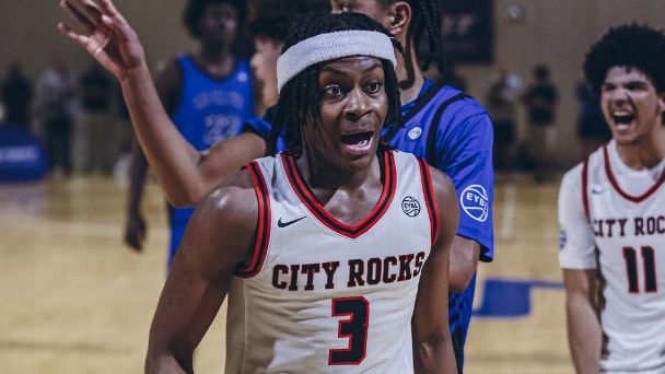 Transfer portal surge puts pressure on top high school recruits