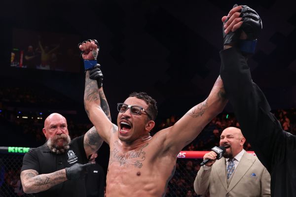 Prates stops Della Maddalena at UFC Fight Night Perth