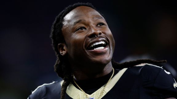 Alvin Kamara's status with the Saints? 'We're getting close'