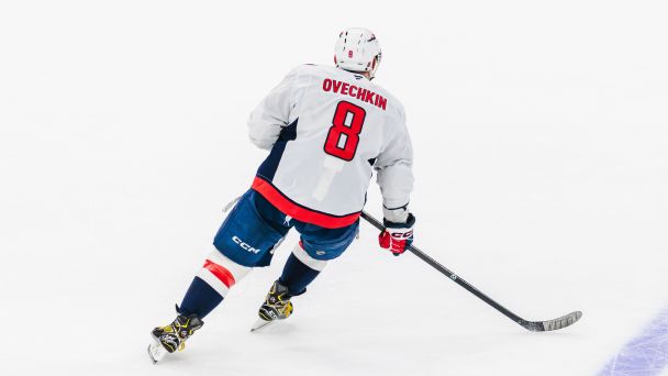 How long since a player won a Stanley Cup, NHL award in the same year?