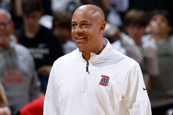 Detroit Mercy coach Mark Montgomery gets extension through 2031