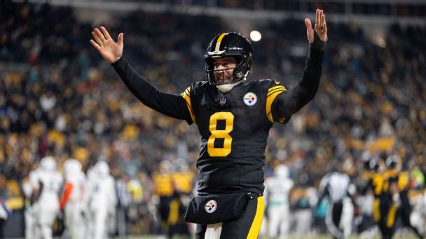 2026 NFL Free Agency Grades: Aaron Rodgers, Dexter Lawrence under the spotlight