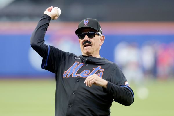 Bobby Valentine revive su disfraz legendario antes de su ingreso al Salón de la Fama de los Mets