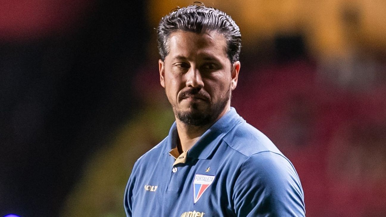 5º colocado na Série B, Fortaleza demite Thiago Carpini após derrota para o Vila Nova
