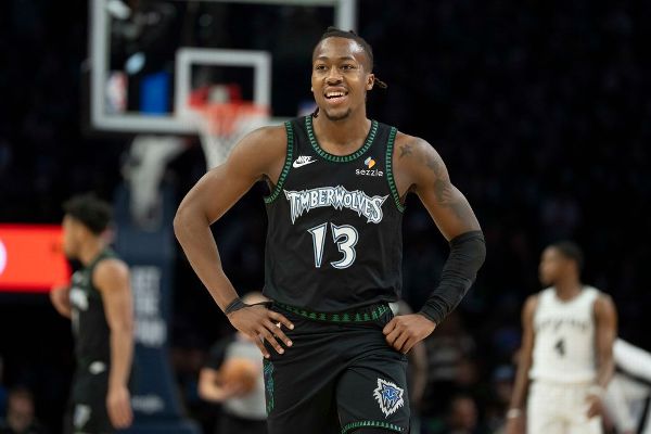 Dosunmu Signs 5-Year, $112M Deal with Timberwolves, Defensive Anchor Secured