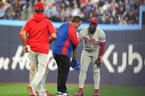 Adolis García to have lat surgery; expected to miss remainder of season