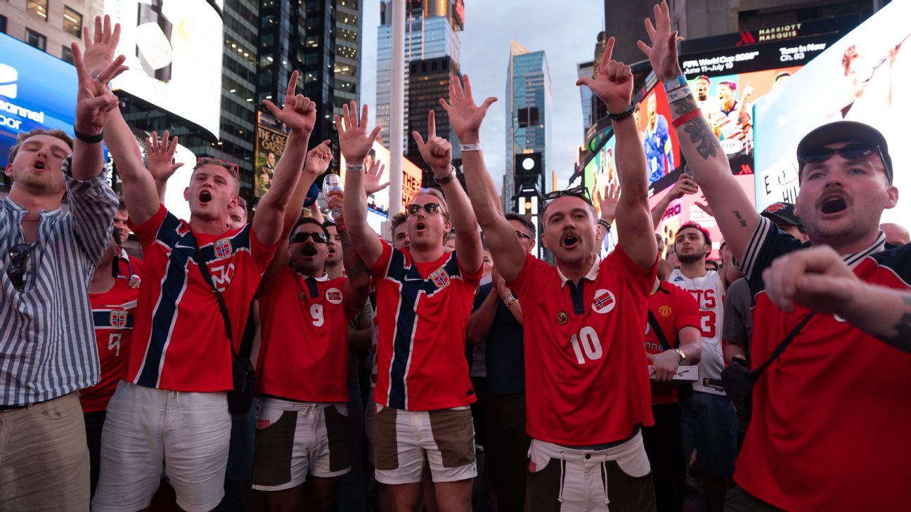 World Cup Daily: Norway fans' 'Viking Row' takes o...