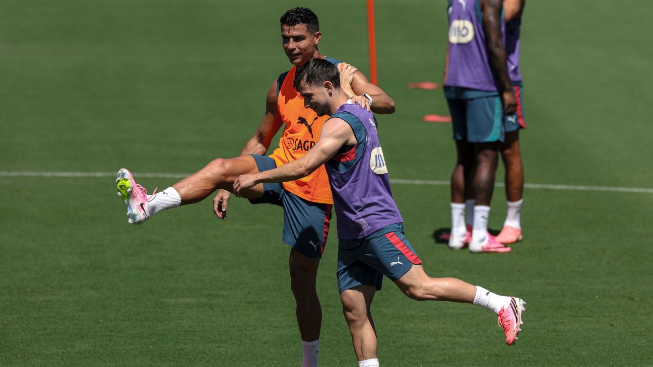 Portugal: No hay obligación de buscar a Cristiano, dice Conceição