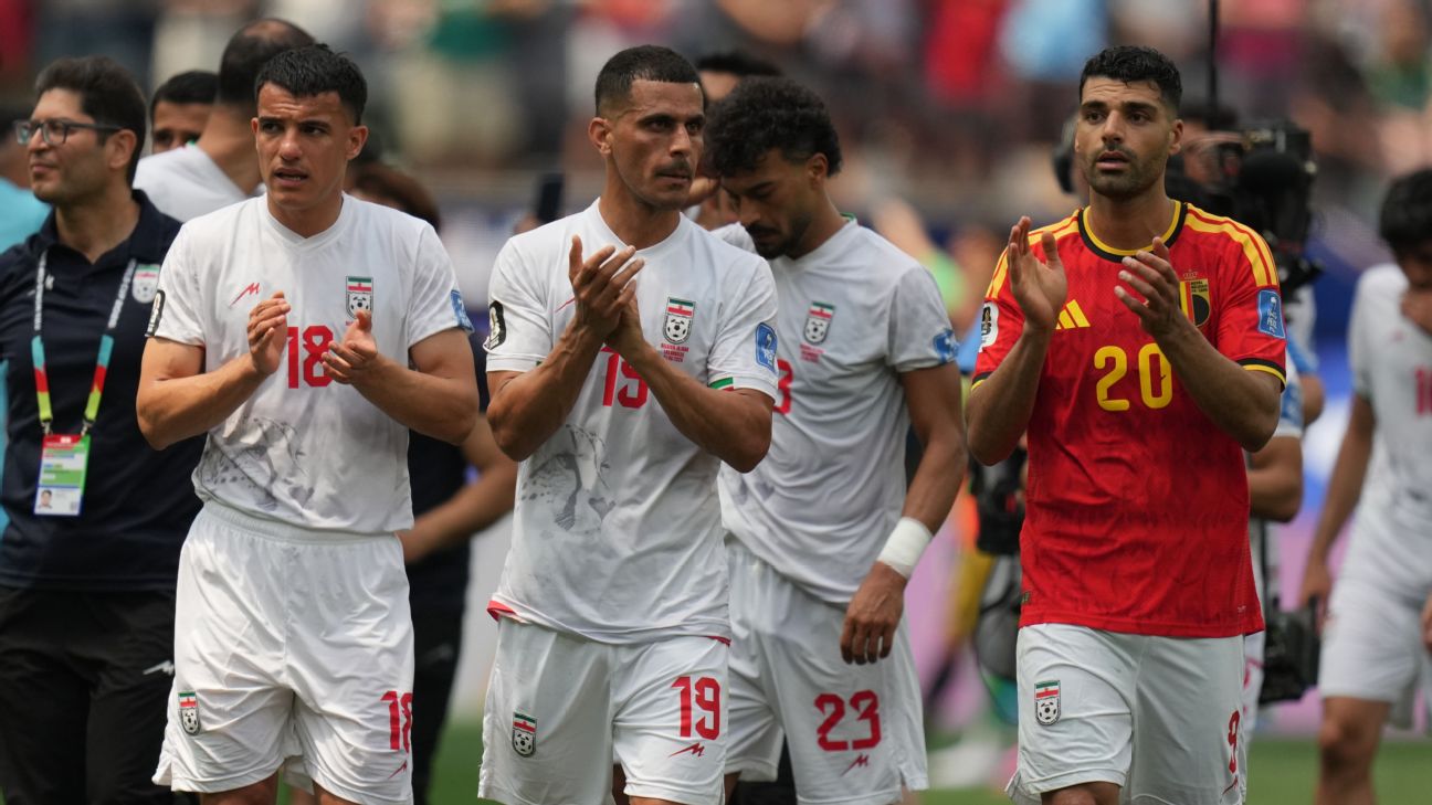 Irán deja nota en el vestuario del Mundial mencionando la "paz"