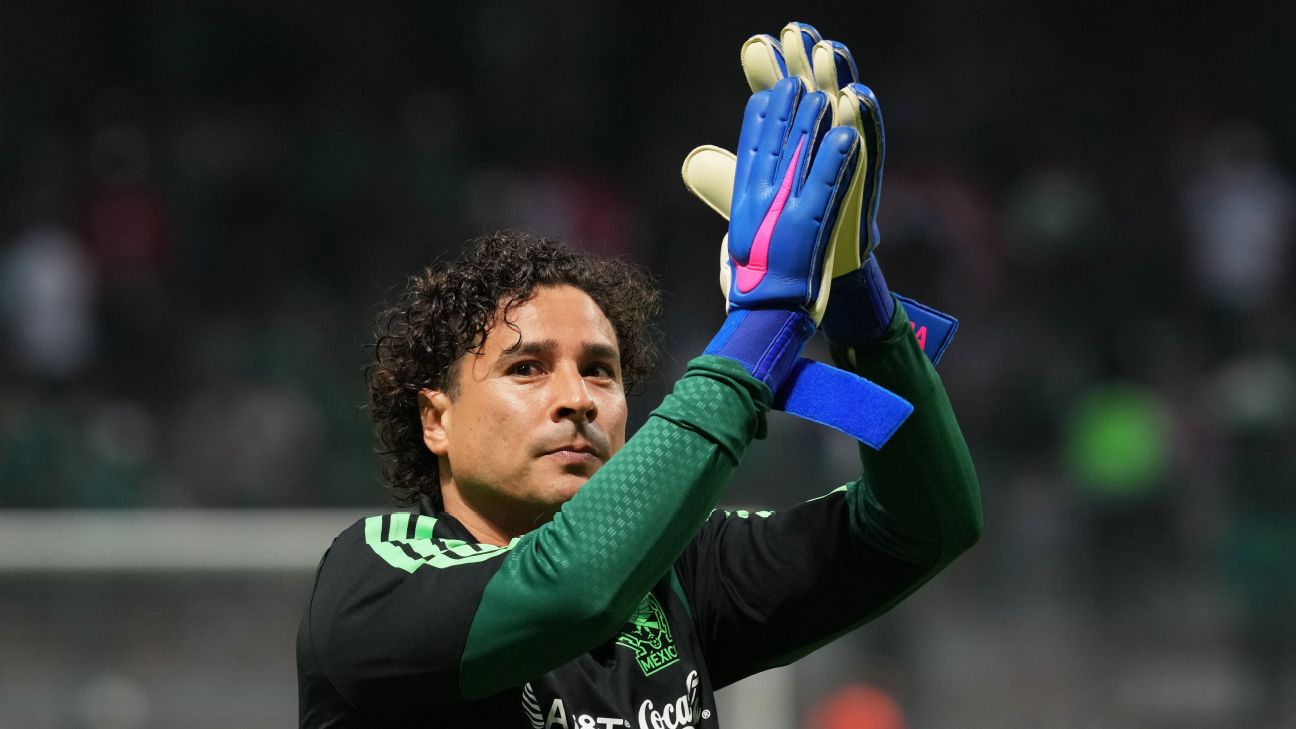 Ochoa jugó ante Chequia: ¿Cómo han sido sus seis mundiales?