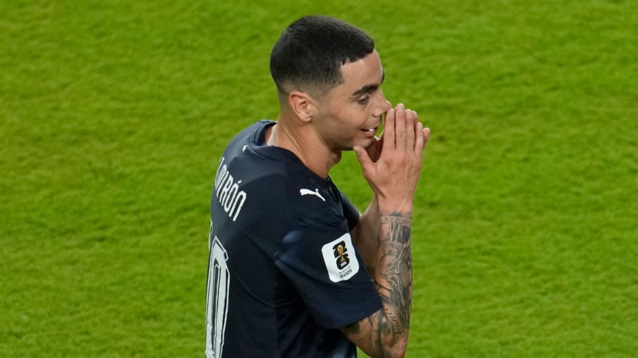 FIFA confirmó la sanción a Miguel Almirón por su roja en Paraguay vs. Turquía