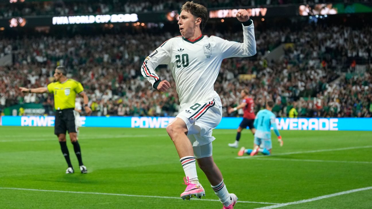 Mateo Chávez y el gol que sana la herida de su padre en Mundial