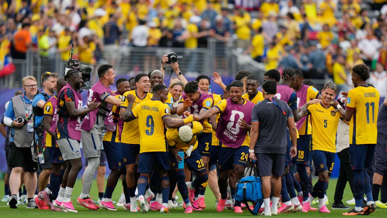 Los goles tardaron pero al fin llegaron para la mejor victoria de la historia de Ecuador
