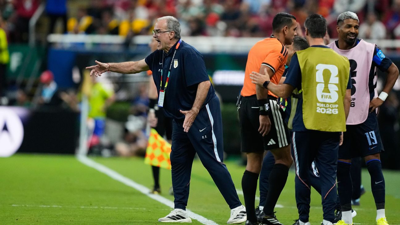 Las dos coincidencias y la gran diferencia entre la eliminación de Bielsa con Argentina en 2002 y con Uruguay en 2026