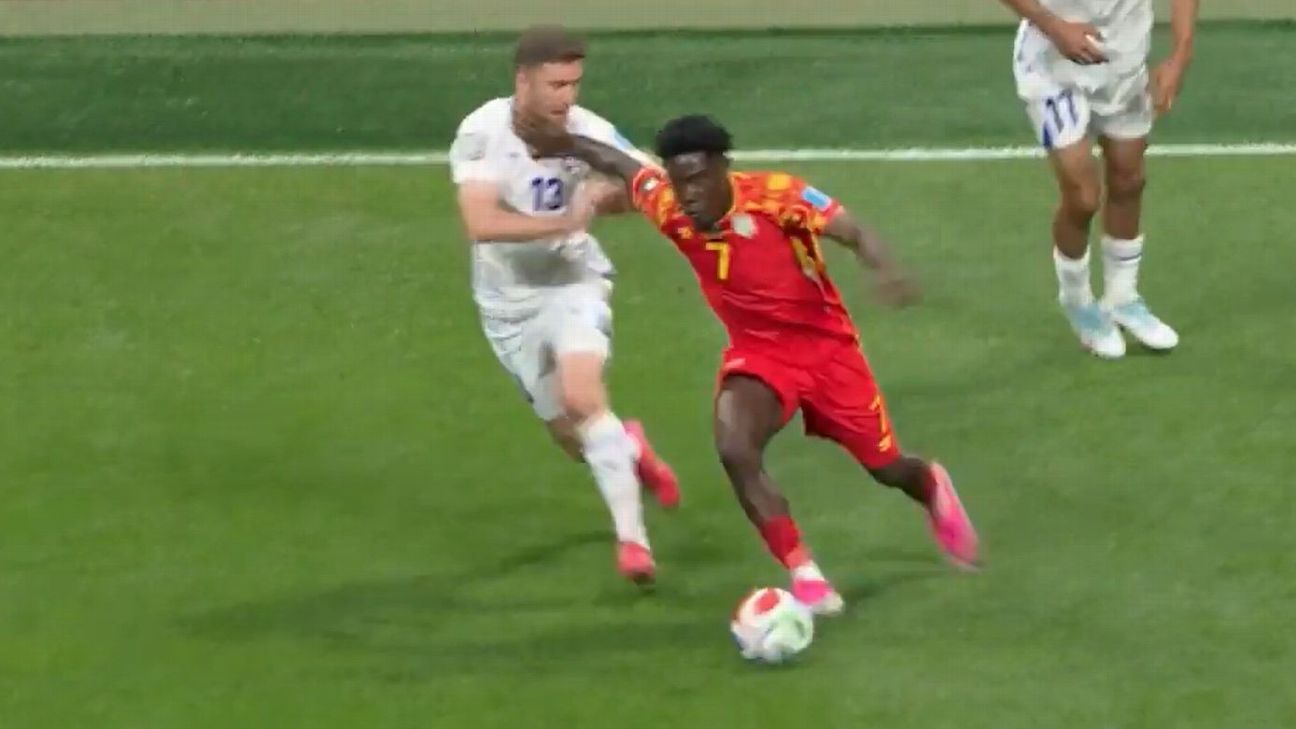 World Cup Shocker! Foul Play Rocks Canada's World Cup Dreams — photo 3