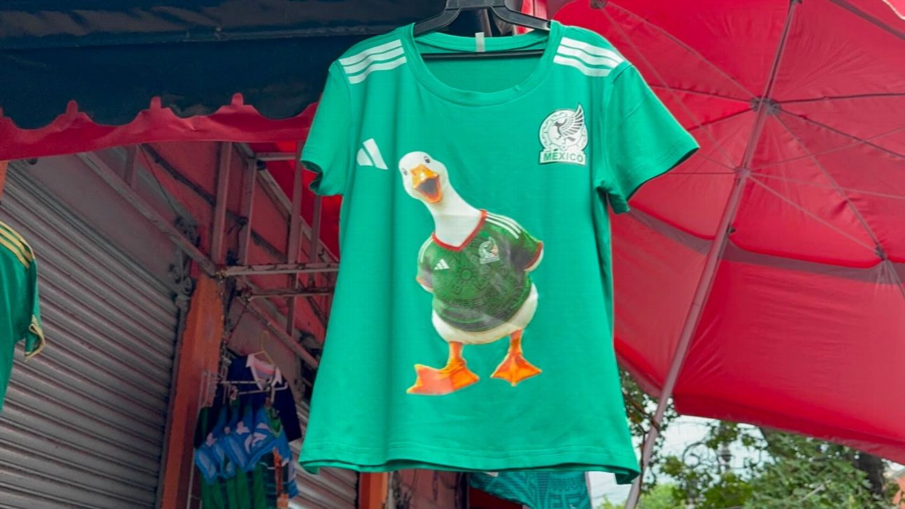 Tepito, el lugar que se apropia hasta del Pato Merlín en el Mundial