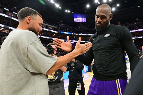 Iguodala: LeBron's Warriors interest a testament to 'great' Curry's stature