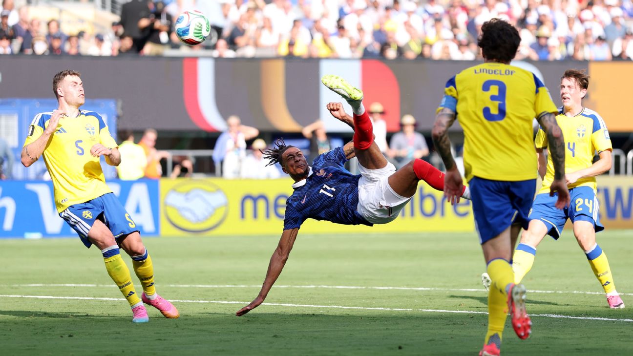 ¡Era el gol del Mundial! Olise y una pirueta espectacular en Francia vs. Suecia