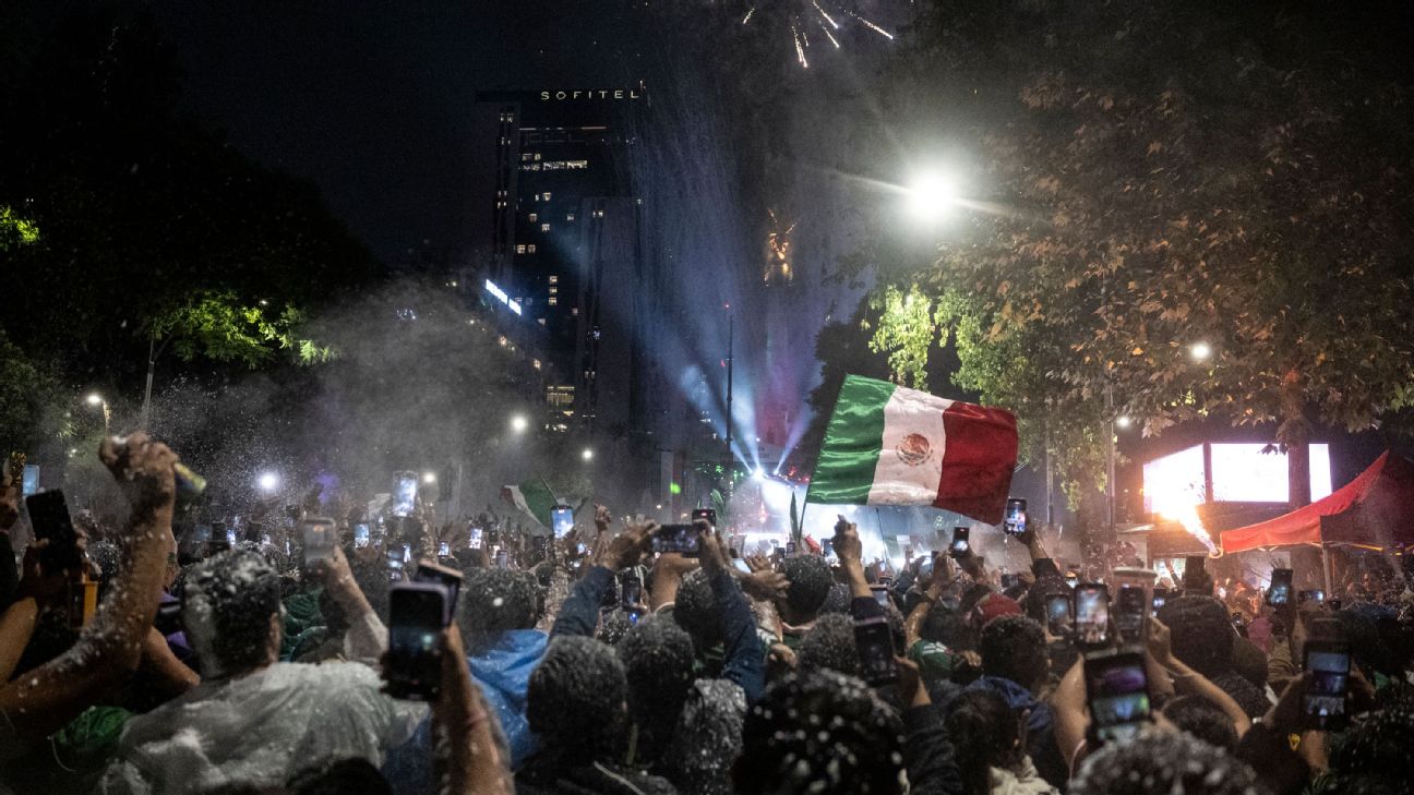 Three people die from suffocation during Mexico's celebrations post-Ecuador win in World Cup