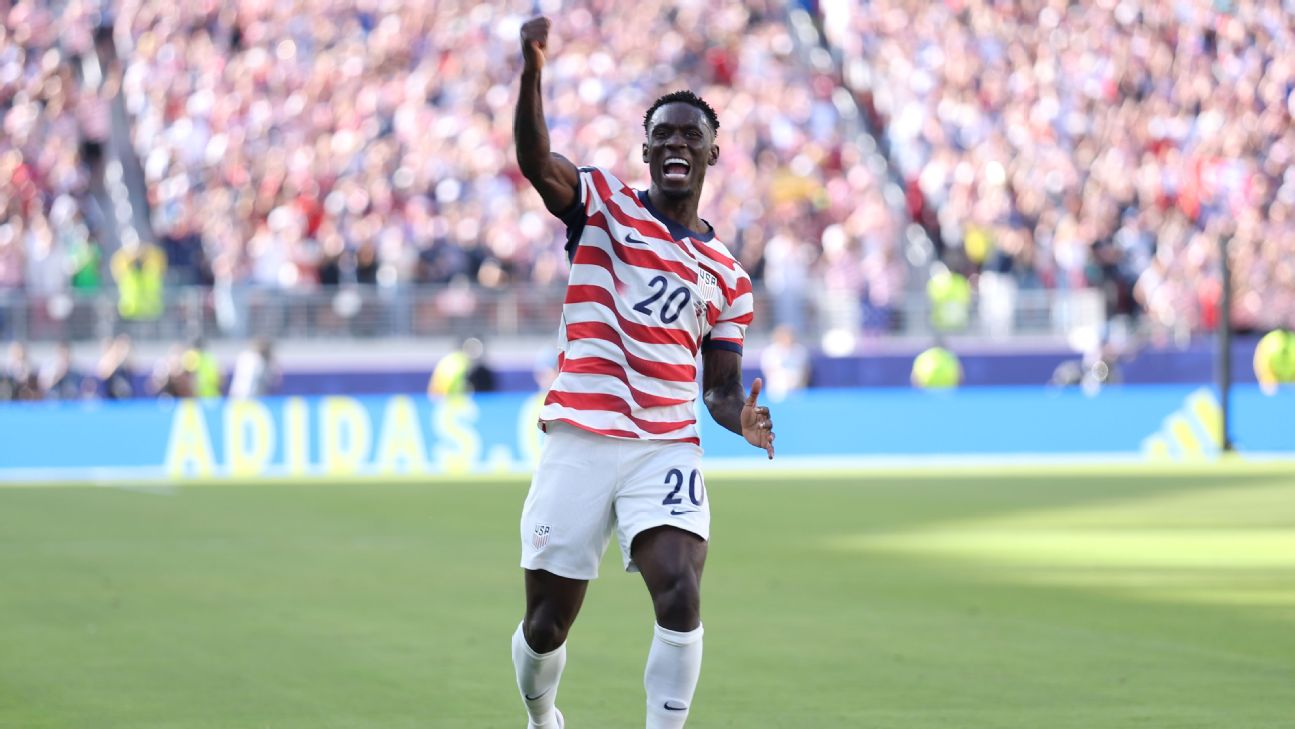 ¡Apareció el goleador de Estados Unidos! Balogun abrió la cuenta vs. Bosnia