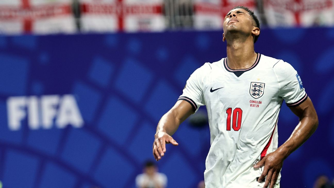 ¿A los jugadores les pesa la camiseta de Inglaterra?