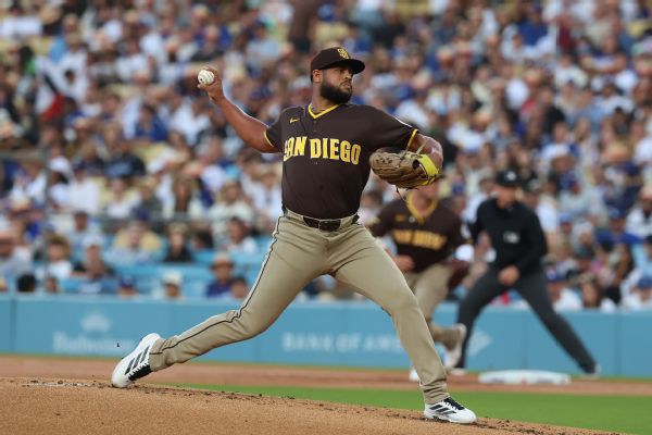Vasquez (Padres) hospitalizado tras desvanecimiento: su estado se estabiliza