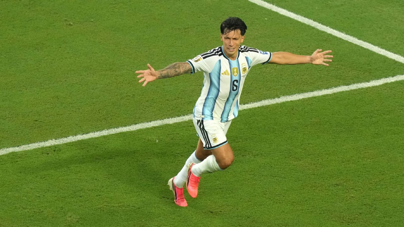 Lisandro Martínez jugó como un campeón del mundo: asistencia, gol y garra para sostener a Argentina