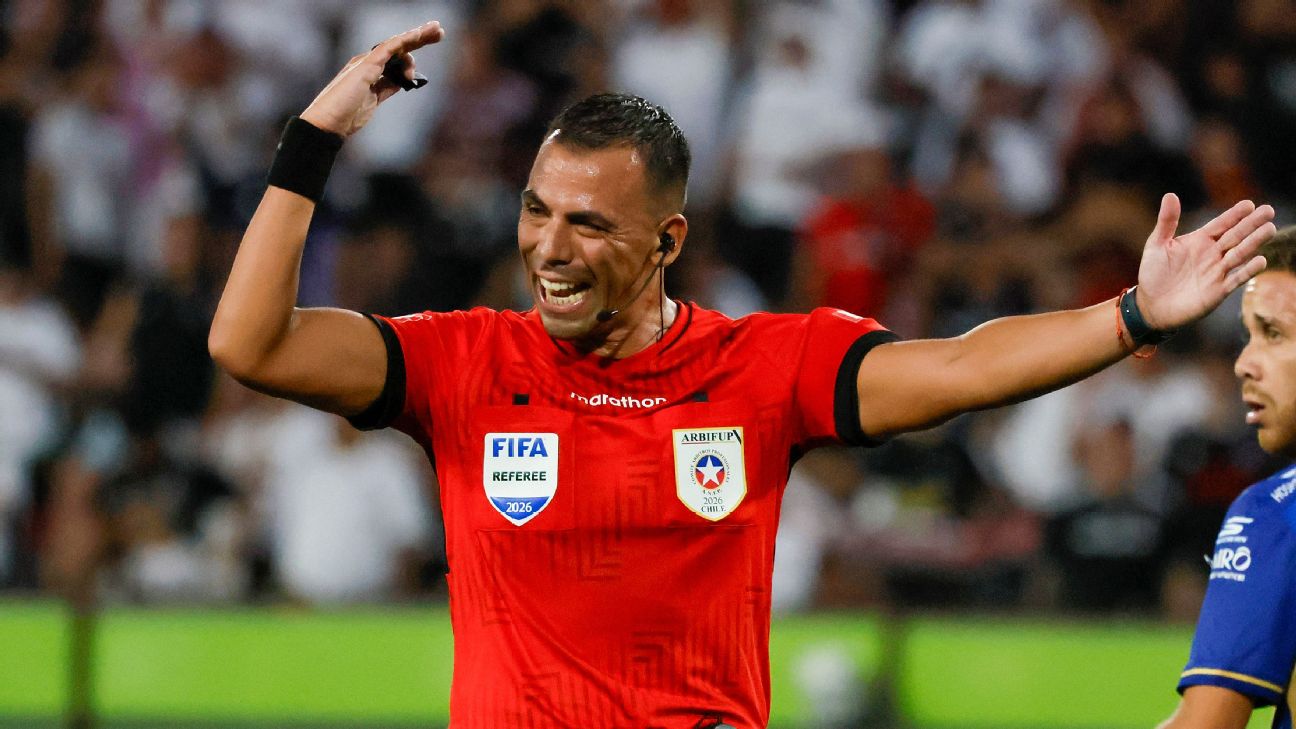 La FIFA deposita su confianza en Juan Lara y lo designa en importante partido del Mundial