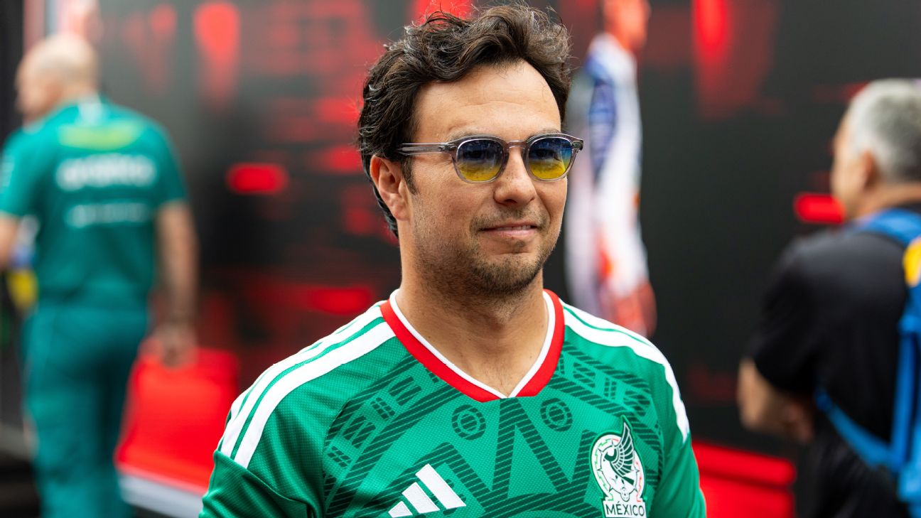 Checo prefiere que México gane el Mundial antes de ser campeón de F1