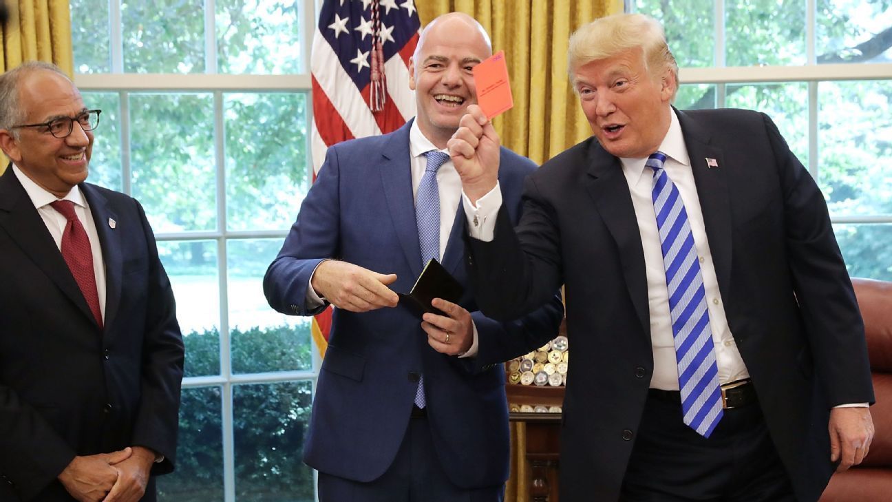 Trump confirmó que pidió a la FIFA revisar la tarjeta roja de Balogun
