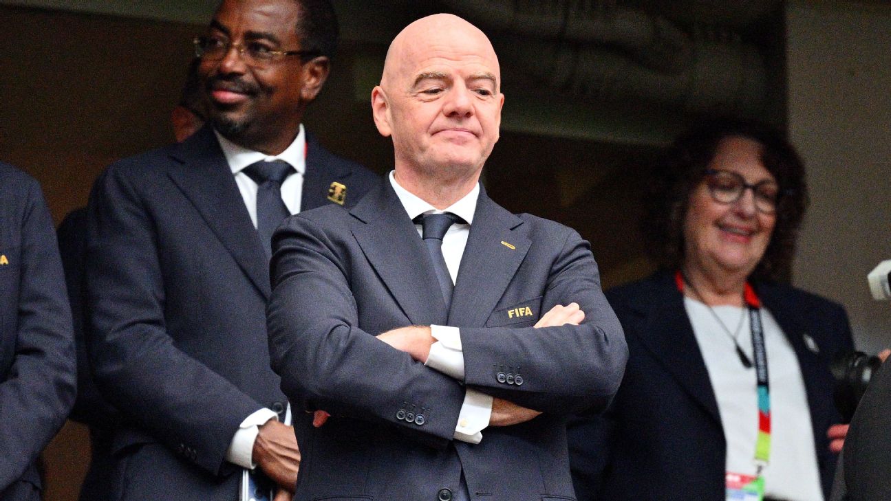 FIFA admite llamada de Trump y defiende decisión en caso Balogun