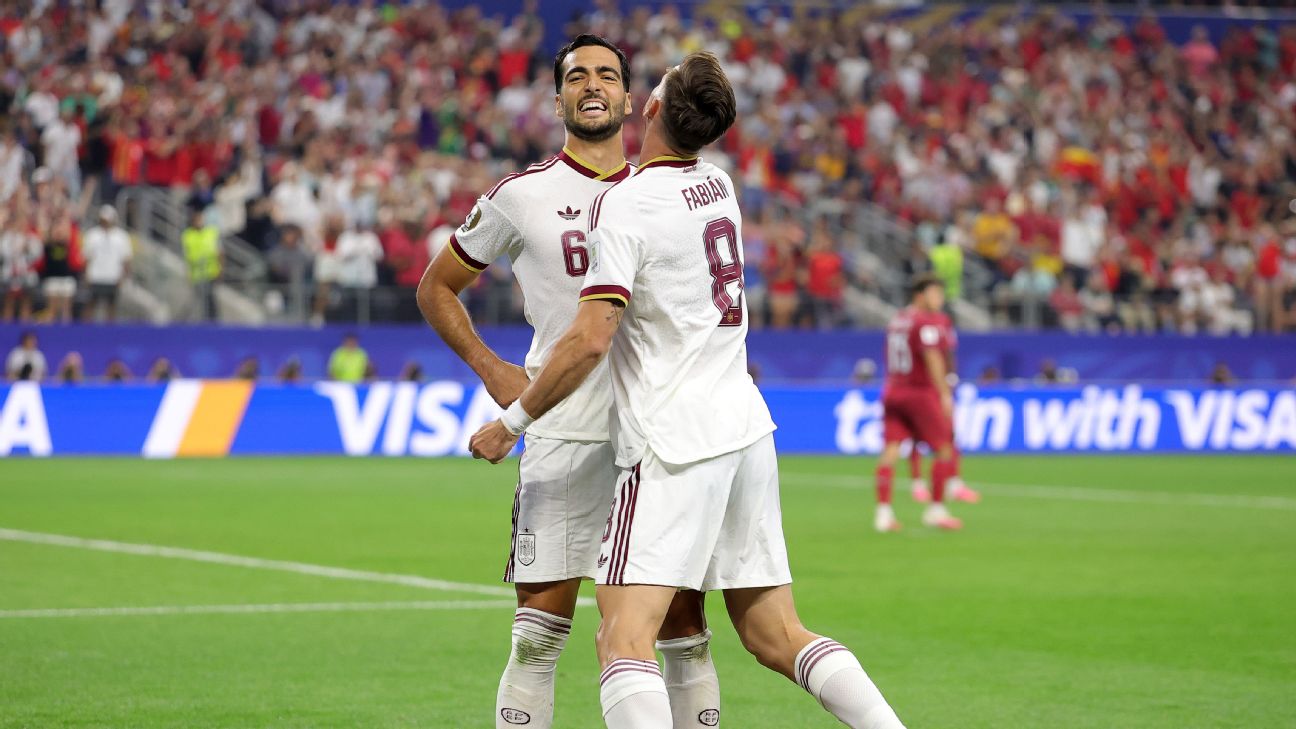 Spain beat Portugal, reach 1st World Cup quarters since 2010