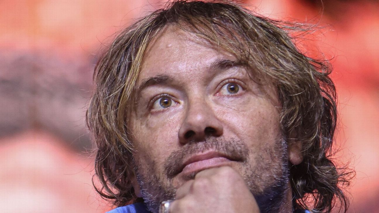Diego Lugano: "Bielsa combina mucho mejor con el fútbol de Brasil y Ancelotti con Uruguay"